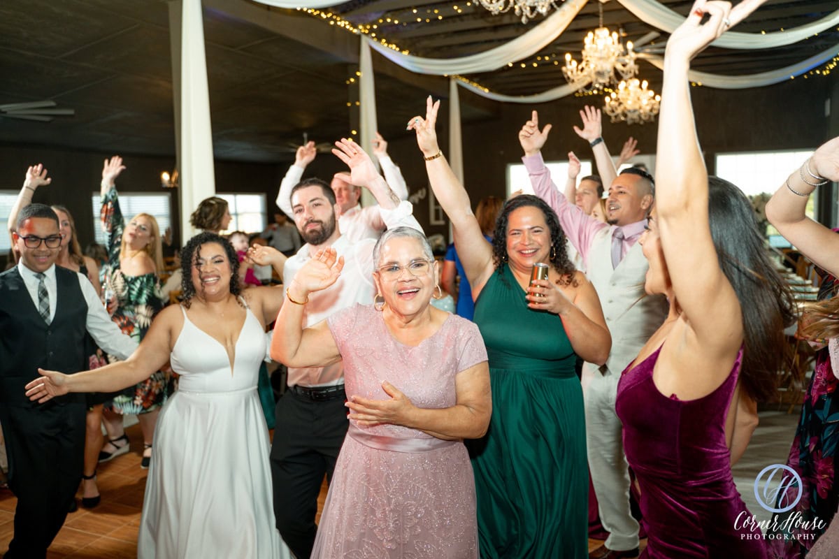 CornerHousePhotographyEverAfterFarmsPeachBarnSM0116 Ever